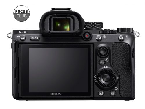 Srovnání fotoaparát SONY A7 III a SONY A7 R III a SONY A7 II